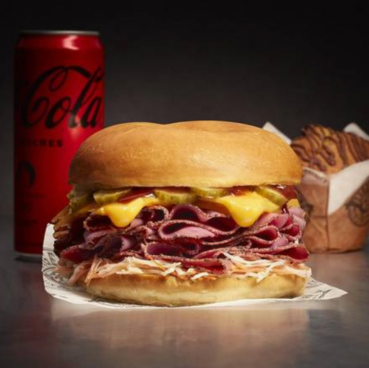MENU BAGEL ICONIC 🥯+ DESSERT🍪 + BOISSON 🥤